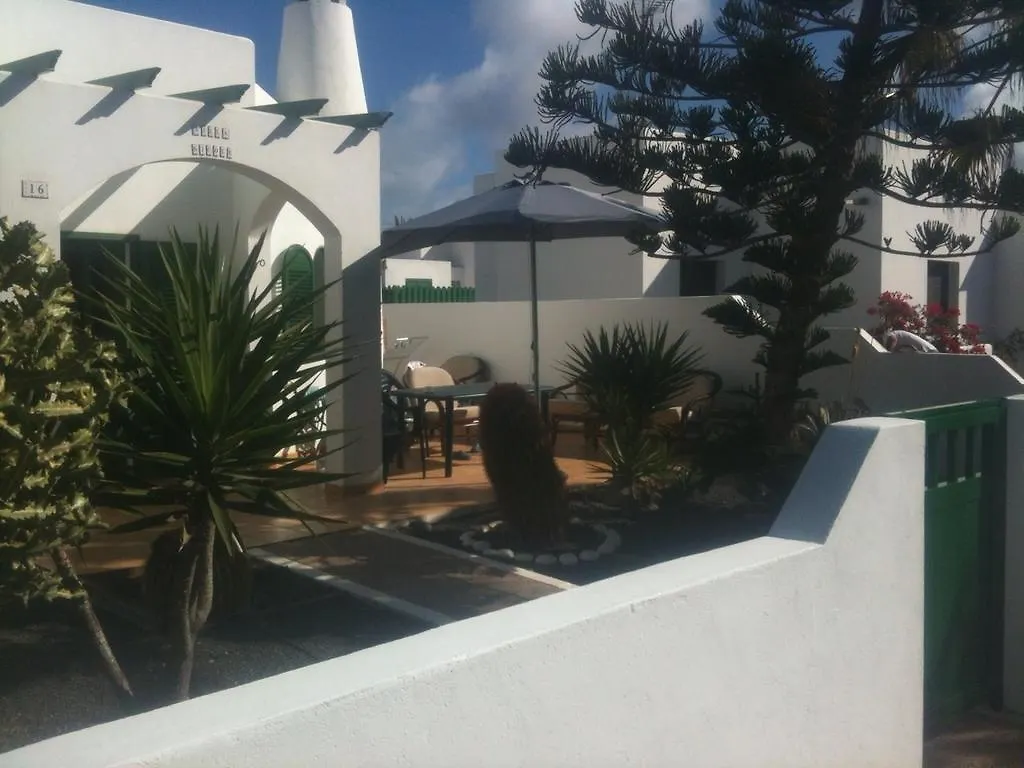 بلايا بلانكا Villa Nicole
